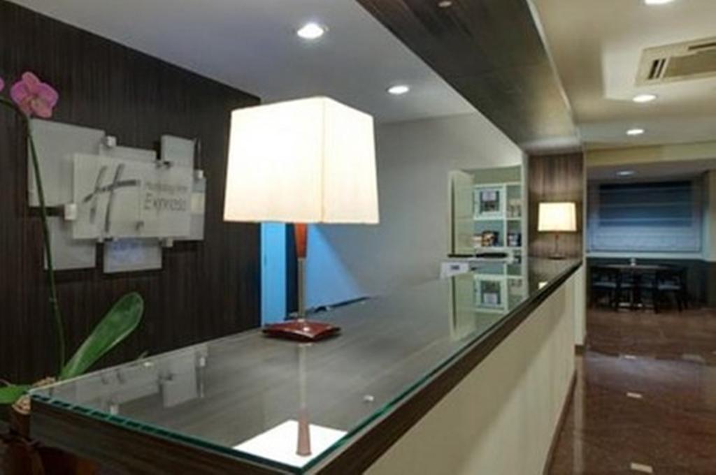 Holiday Inn Express Avenida Sumare São Paulo Eksteriør billede
