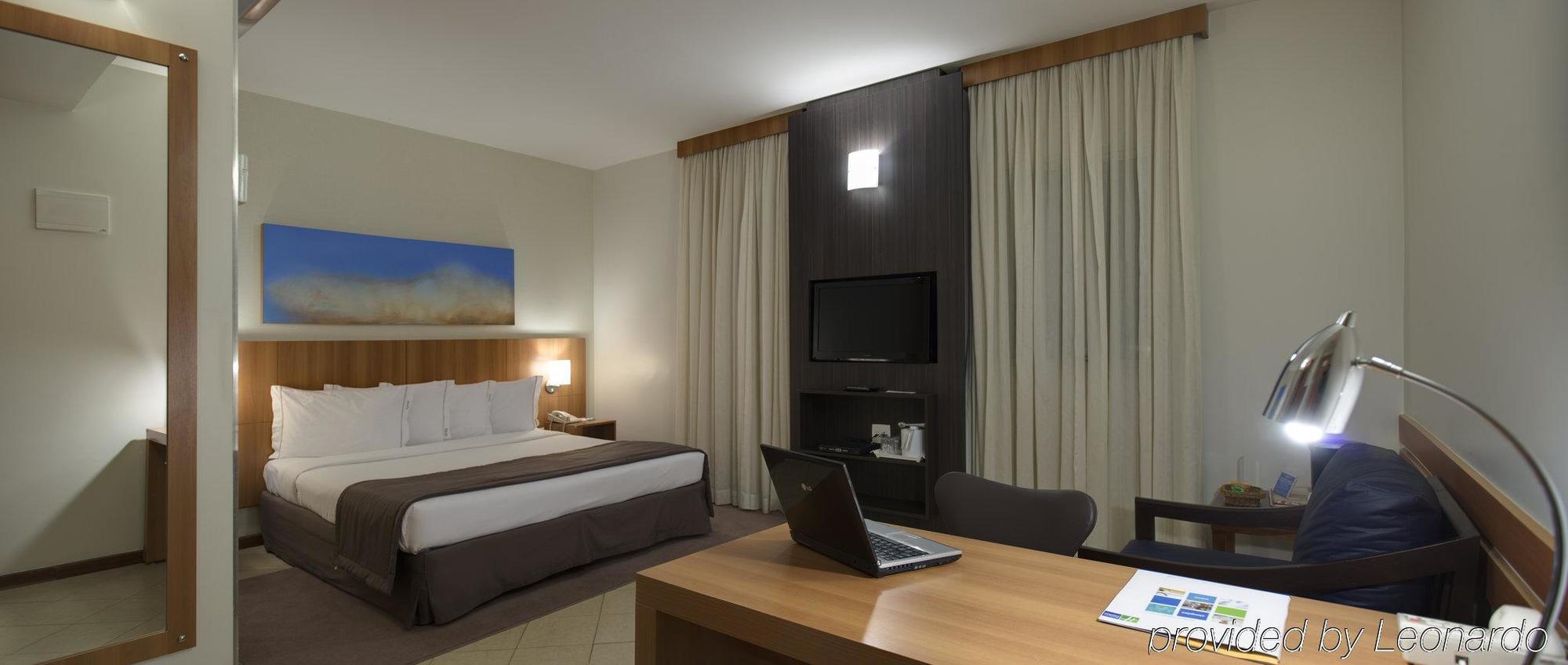 Holiday Inn Express Avenida Sumare São Paulo Eksteriør billede