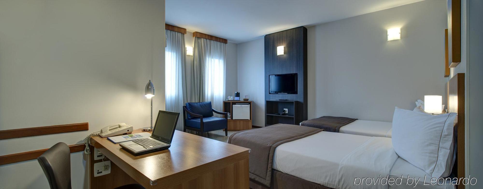 Holiday Inn Express Avenida Sumare São Paulo Eksteriør billede
