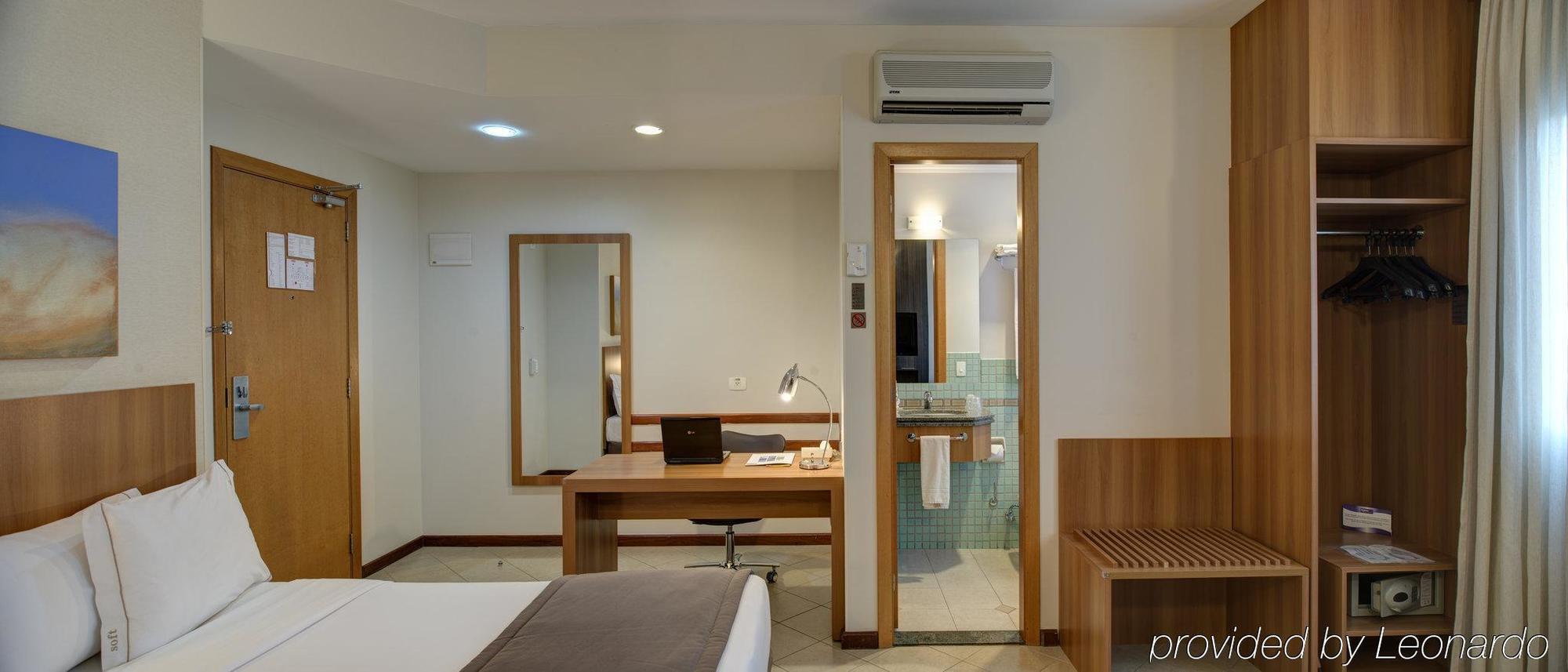 Holiday Inn Express Avenida Sumare São Paulo Eksteriør billede