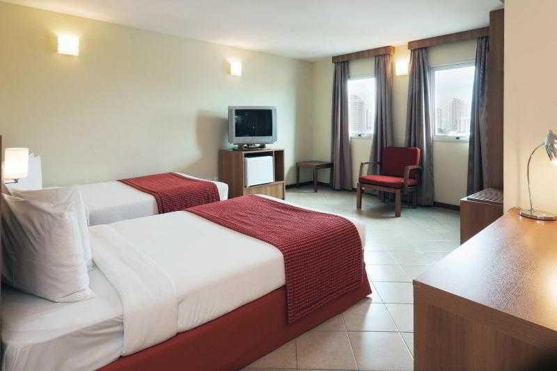 Holiday Inn Express Avenida Sumare São Paulo Værelse billede