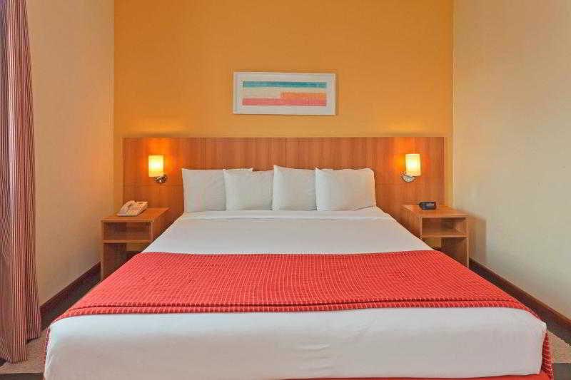 Holiday Inn Express Avenida Sumare São Paulo Værelse billede